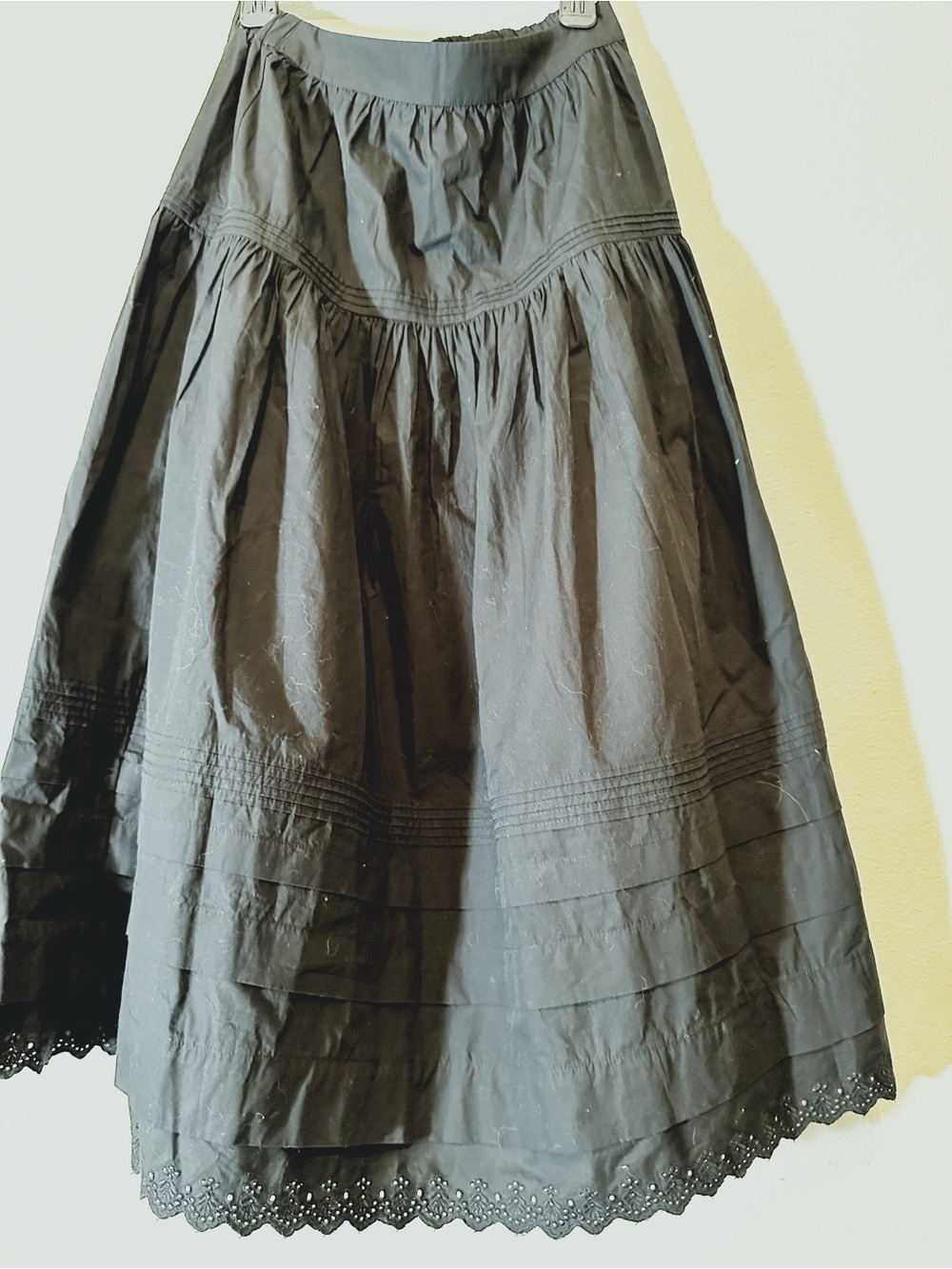 Quince Black Tiered A-Line Skirt with Scalloped Hem - Picture 4 of 7
